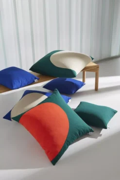 Objekte Unserer Tage Waseki Kussen 80x80 Royal Blue / Nude -Flos || EMU Winkel x886x886 objekte unserer tage waseki kussen 80x805.jpg.pagespeed.ic .CN7R3MAqVb