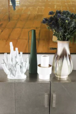 POLSPOTTEN Roman Vazen Set Van 3 Bruin 35 POLSPOTTEN Roman Vazen Set Van 3 Bruin -Flos || EMU Winkel x886x886 pols potten cabinet pits silver low dressoir6.jpg.pagespeed.ic .Pvds TMuW