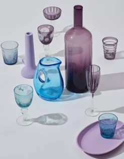POLSPOTTEN Jug With Hole Karaf 0,85L Blauw -Flos || EMU Winkel x886x886 polspotten multicolour cuttings champagneglas set van 6.jpg.pagespeed.ic .FxGRxRW mz 2