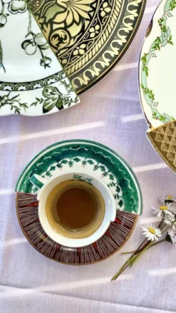 Seletti Hybrid Koffiekop En Schotel Tamara -Flos || EMU Winkel x886x886 seletti hybrid dinerbord8.jpg.pagespeed.ic .035wCqXYbl