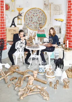 Seletti Industry Garden Tuinstoel Met Armleuning Wit -Flos || EMU Winkel x886x886 seletti industry garden stoel sfeer 1.jpg.pagespeed.ic .MXRQ0RhsmU