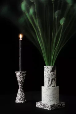 Tom Dixon Swirl Vaas Small -Flos || EMU Winkel x886x886 tom dixon swirl cone kandelaar.jpg.pagespeed.ic .TrVjUBLk7m