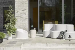 Verpan Panto Pop Fauteuil Wit -Flos || EMU Winkel x886x886 verpan mirror throw plaid21.jpg.pagespeed.ic .Hqm56aU4 c