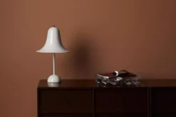 Verpan Pantop Tafellamp Grijs 26 Verpan Pantop Tafellamp Grijs -Flos || EMU Winkel x886x886 verpan pantop tafellamp16.jpg.pagespeed.ic .uZspVk aMB