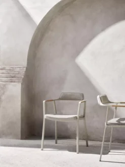 VIPP Vipp711 Tuinstoel -Flos || EMU Winkel x886x886 vipp vipp711 tuinstoel6.jpg.pagespeed.ic .4rSVoIncHi