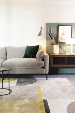 Zuiver Hilton Vloerkleed 200x290 Grijs Geel -Flos || EMU Winkel x886x886 zuiver hilton vloerkleed 160x2304.jpg.pagespeed.ic .67mje3ZJQC