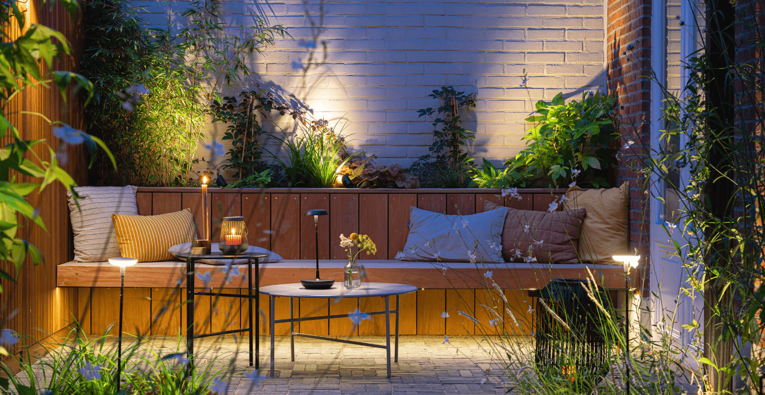 Flos || EMU Winkel 1 Flos || EMU Winkel -Flos || EMU Winkel 3 22 1